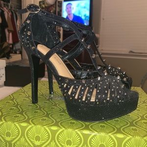 Gianni Bini black studded heels